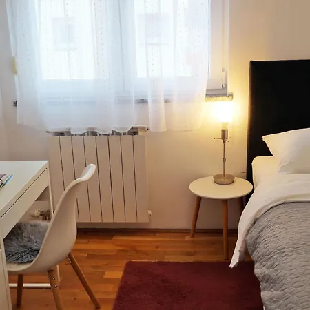 Sarah Mit Balkon By Interhome شقة Čavle