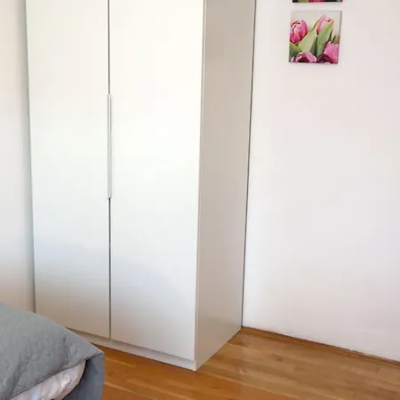 شقة Sarah Mit Balkon By Interhome