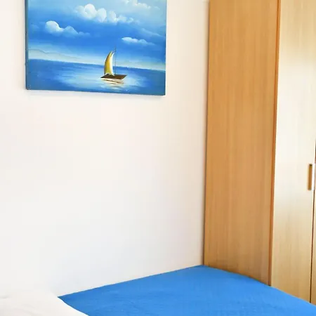 شقة Sarah Mit Balkon By Interhome *