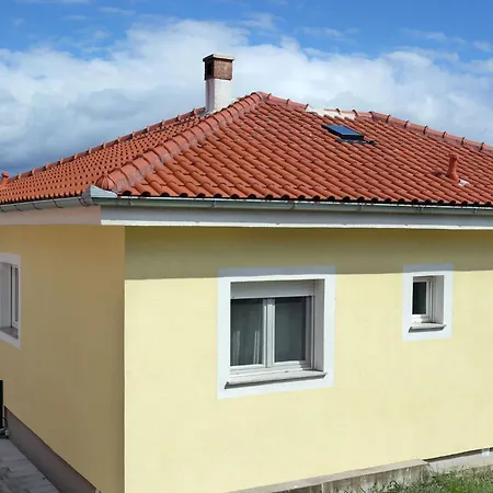 Sarah Mit Balkon By Interhome Διαμέρισμα *