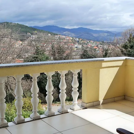 Sarah Mit Balkon By Interhome Daire *